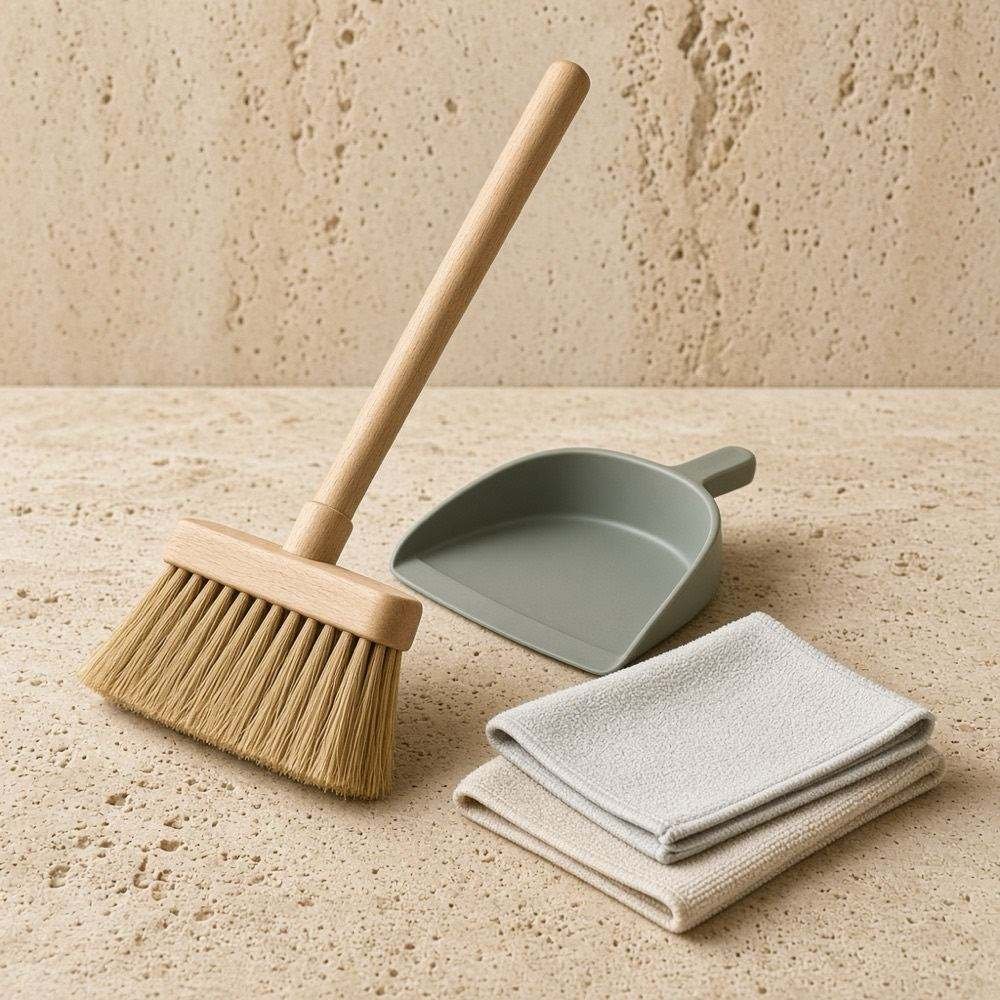 Kit de nettoyage complet (balai, pelle, chiffons microfibre)